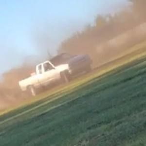 Meet your Posher, Dakota